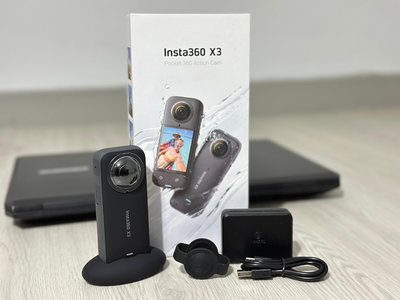 Insta360 X3 全景相機 二手 公司貨過保 （至少95％新，只試用過）MOMO購入