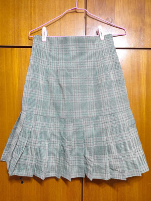 二手）綠色系格子及膝折裙（G331)