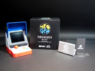 (參號倉庫) 現貨 日版 SNK NEOGEO mini 40週年紀念 迷你遊戲機 街機 + 名片盒