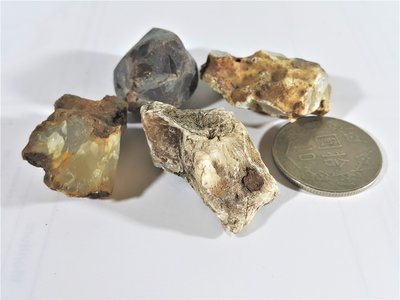 [銀九藝] 早期 天然聚合狀結晶體 北投石 能量石 原礦 52公克 (22)