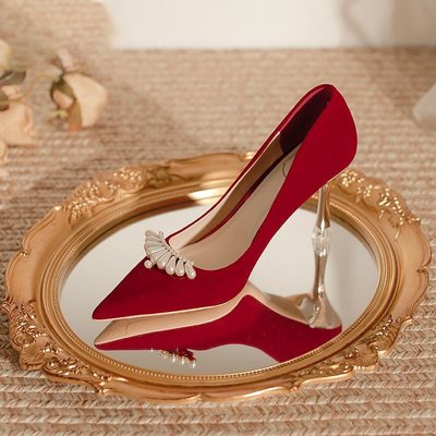 特賣-紅色婚鞋女2022年新款新娘鞋秀禾服婚紗兩穿小眾高級感小碼高跟鞋