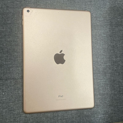 二手少用玫瑰金色螢幕乾淨iPad 8 容量32gb可自取A2270