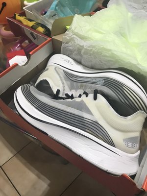 NIKE ZOOM FLY SP LAB AA3172-101 Eugene tong著用 sold