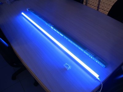 FOCUS 精選 台製 20W LED T8 4尺 燈管 (5款氣氛色彩:紅/綠/藍/紫/粉紅)