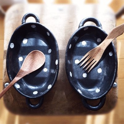 艾苗小屋-日本製日本職人作家手繪耐熱水玉焗烤皿 (黑×白)