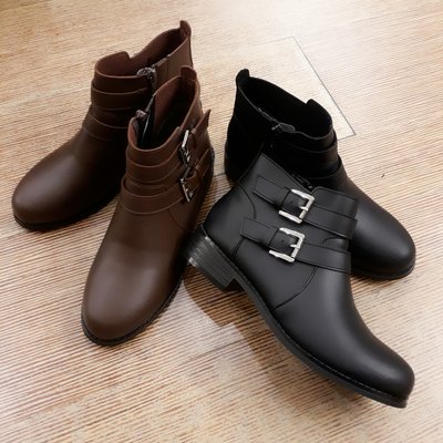 短靴 MIT台灣製 雙皮帶扣環舒適粗跟短靴 中跟踝靴 馬丁靴-QH shoes