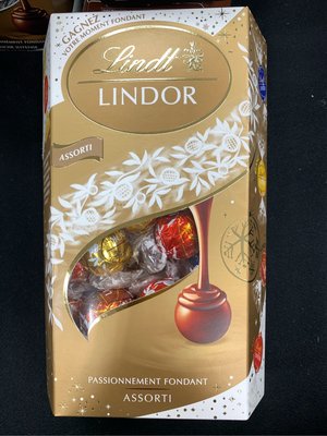 現貨 歐洲空運 Lindt Lindor 瑞士蓮 巧克力 盒裝 70%黑巧克力榛果 綜合200g/337g