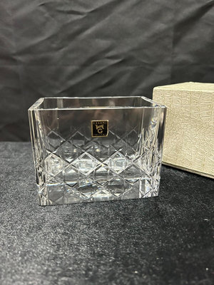 Kagami江戶切子水晶花器花瓶 方形的用途也很多 全新帶盒