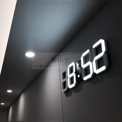 【現貨】(大款) LED數字時鐘 立體電子時鐘 可壁掛 科技電子鐘 數字鐘 電子鬧鐘 掛鐘 萬年曆 3D時鐘
