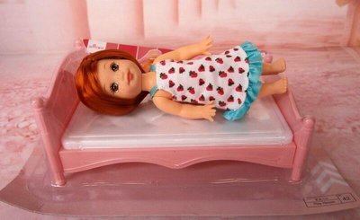 小禎雜貨 安全玩具 娃娃屋配件 莉卡娃娃妹妹的小床 小咪咪 mimi 小凱莉 美紀 真紀的床組 不含娃娃