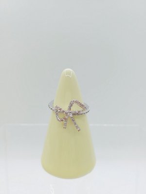 韓國製 時尚立體蝴蝶結鋯石鑽戒指 （戒圍8）