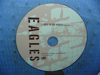 [無殼光碟]KK  THE EAGLES HOLD IN THE WORLD 單曲