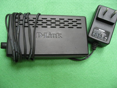 友訊D-Link DES-1008A 8埠 網路集線器 HUB