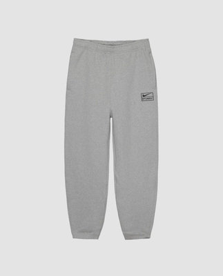 Nike x STUSSY 2023聯名款長棉褲。太陽選物社