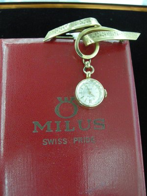 MILUS 瑞士50-60年代 古董收藏稀有 K/f. 女粧胸針飾錶 如新品