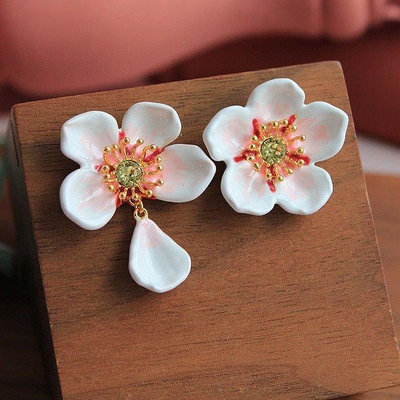 熱款直購#Les Nereides  吉野櫻花系列花朵耳釘耳夾