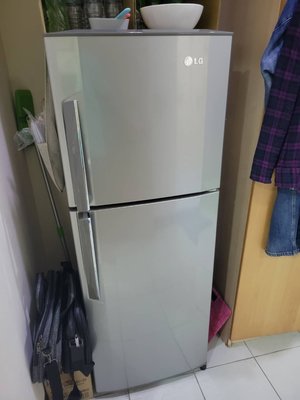 GN-V232S LG樂金188公升雙門冰箱 9成薪 3000有緣人價