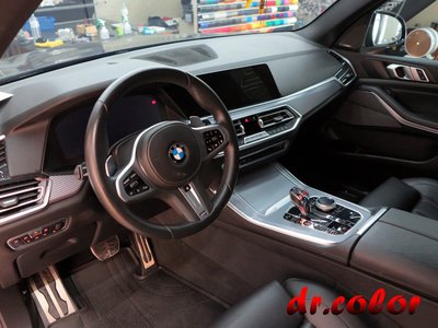 Dr. Color 玩色專業汽車包膜 BMW X5 內裝飾板包膜
