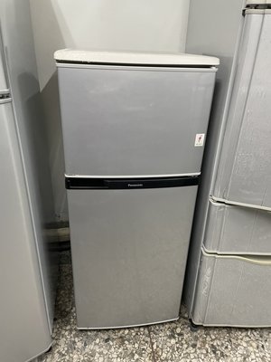 [已賣出]台中星富(原嘉泰) 國際雙門小雙門冰箱130L 保固半年 含後續維修服務