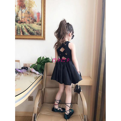 網紅女童洋裝夏季新款童裝兒童後背交叉赫本風小黑裙蓬蓬裙-巴卡巴卡 滿599免運