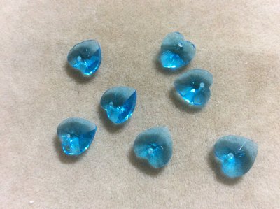 DIY 配件 手鍊 項鍊 耳飾 掛飾 創作 創意 吊飾 水藍色 愛心造型 10mm 水晶玻璃珠 鑽珠 $4/顆