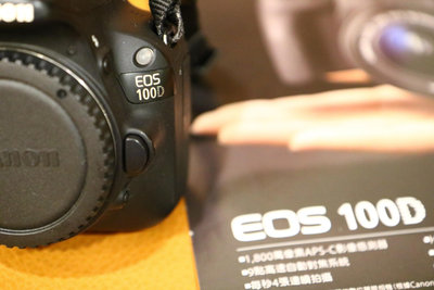 Canon 100D數位單眼相機,快門數只有1萬多,90D,850D,800D,700D,80D,60D,7D,5D請