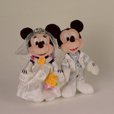 日本東京迪士尼 米奇米妮 新婚結婚禮物 公仔 玩偶吊飾 包包掛飾 日本空運~小太陽日本精品