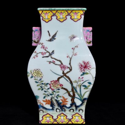清乾隆粉彩花鳥紋貫耳扁瓶，高31.5cm直徑18cm，編號24 瓷器 古瓷 古瓷器