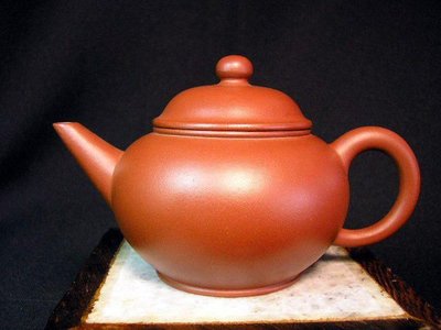 【樂壺坊】宜興一廠早期紅年糕土 八杯 十杯 標準壺 水平壺