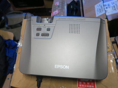 epson emp 74 投影機零件機 (可投影畫面異常) (附遙控器 線材)