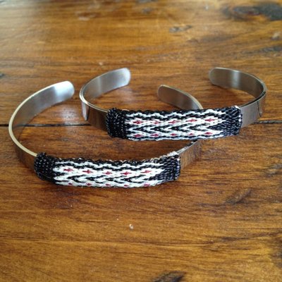 HORSEHAIR Bracelet 黑白紅復古幾何圖形 美洲原住民 編織馬毛 不鏽鋼手環 Chamula NATIVE