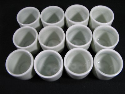 [銀九藝] 早期 陶瓷瓷器 冰裂紋茶杯 12件一標