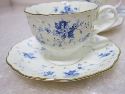 NARUMI milano 鳴海製陶 骨瓷 HELIOS(收藏級)  青花花卉 茶杯 咖啡杯 紅茶杯 杯 盤