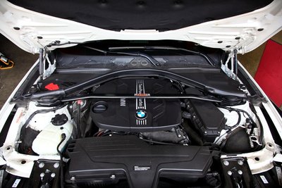 《大台北》億成汽車底盤精品改裝- 前上拉桿(柴油) BMW 3-Series Sedan F30 / 320d