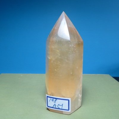 【競標網】天然3A酒黃冰洲水晶柱148公克(A51)(天天處理價起標、價高得標、限量一件、標到賺到)