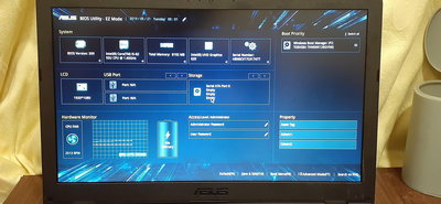 ASUS華碩 VivoBook 15 X542UQ i5-8250u 8G/128G M.2SSD 15.6吋筆記型電腦 筆電 指測試可開機螢幕畫面正常無破 零