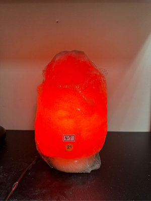 頂級帝王紅鹽燈4.7kg ，開運，避邪，主招財