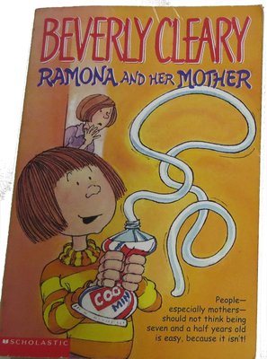 Ramona and Her Mother - Beverly Cleary《Scholastic》207 Pages