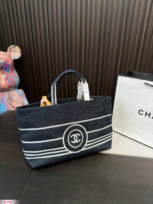 【二手包包】香奈兒Chanel年度最美超仙的牛仔購物袋2023年香奈兒沙灘包融入了珍珠元素真的是仙氣很多大號NO171905