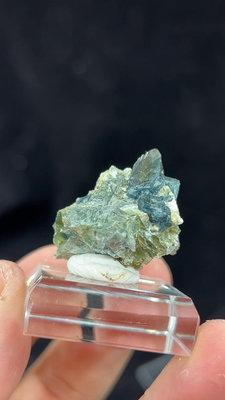 馬達加斯加假藍寶石晶體