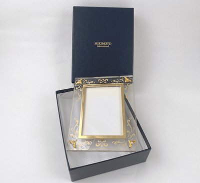 [我是寶琪] 蔣雅淇二手商品 全新未用 日本御木本 MIKIMOTO 珍珠裝飾金邊相框兩組