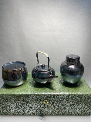 日瓷回流 銀川堂造黃銅熏銀茶具