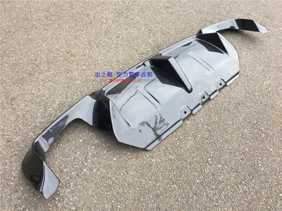 車之鄉 BMW 5系F10 M5 3D 碳纖維後下巴 , 採抽真空台灣製造而成 , 品質絕佳 , 非市面常見大陸製品