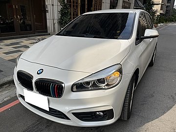 婷車庫 2015 BMW 218D 柴油省油才是王道