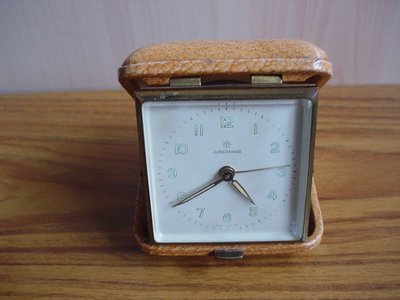 德國古董JUNGHANS 旅行機械鬧鐘，保存完美，功能正常，值得珍藏【A138】