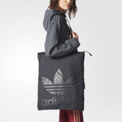 [MR.CH]Adidas Originals Bag 三葉草 全黑 有拉鍊 肩背 側背包 CE3667