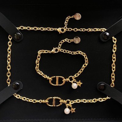 新店促銷 Dior迪奧經典珍珠星星淑女鏈條手鏈項鏈組合閨蜜飾品套裝輕奢名媛高級-阿拉朵朵