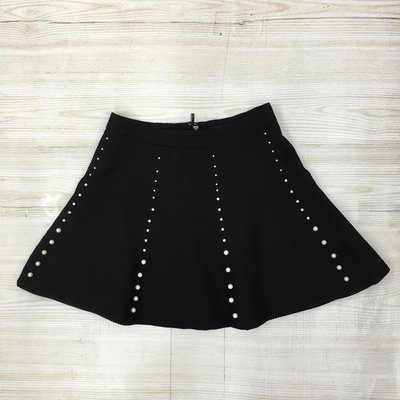 【愛莎＆嵐】 MOMA 女 黑色珍珠造型短裙/36 11303 18
