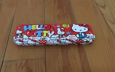 Hello Kitty 鉛筆盒 附鉛筆橡皮擦