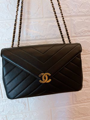 （🎉已售）近全新全配正品✨ 香奈兒Chanel Coco Envelope Flap Bag山形紋雙鏈皮穿鍊信封包口蓋包肩背斜背包